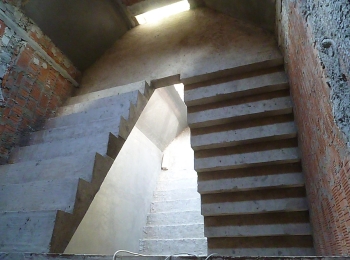 Монолитная лестница в посёлке Фирсановка лайф