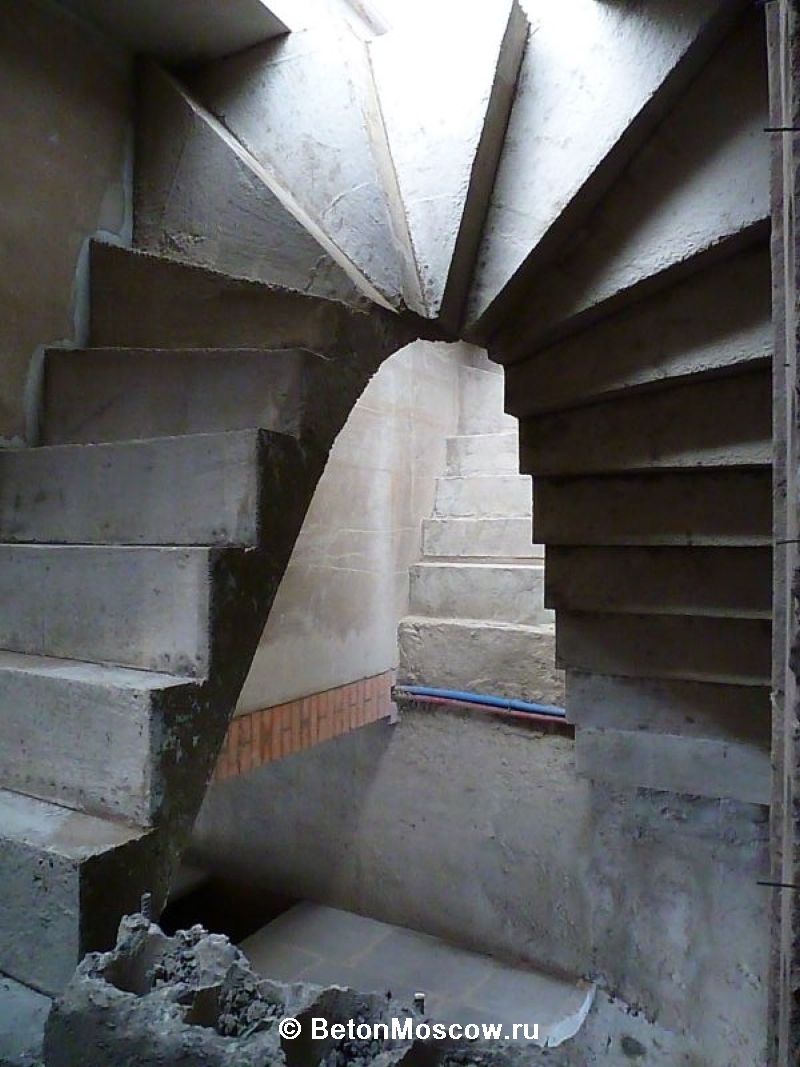 Лестница из бетона в посёлке Артек (2). Фото 1