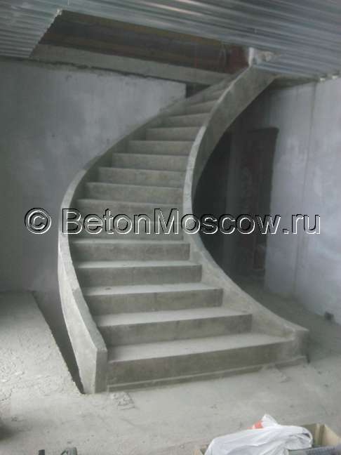 Бетонная монолитная лестница (Апрелевка). Фото 13