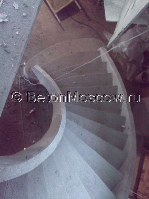 Бетонная монолитная лестница (Апрелевка). Фото 2
