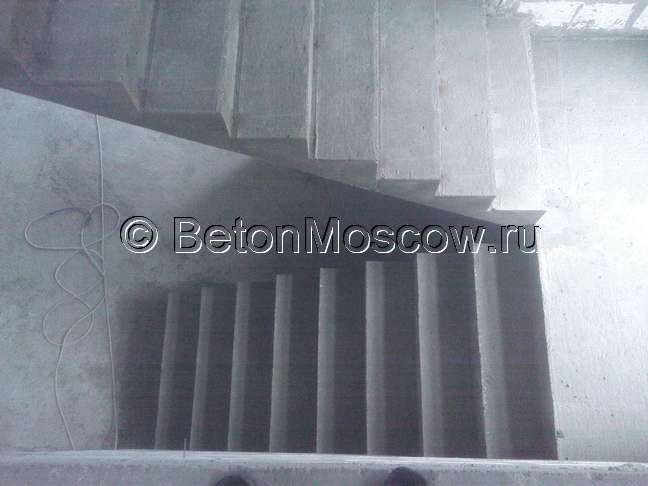 Бетонная лестница (Дубна). Фото 5