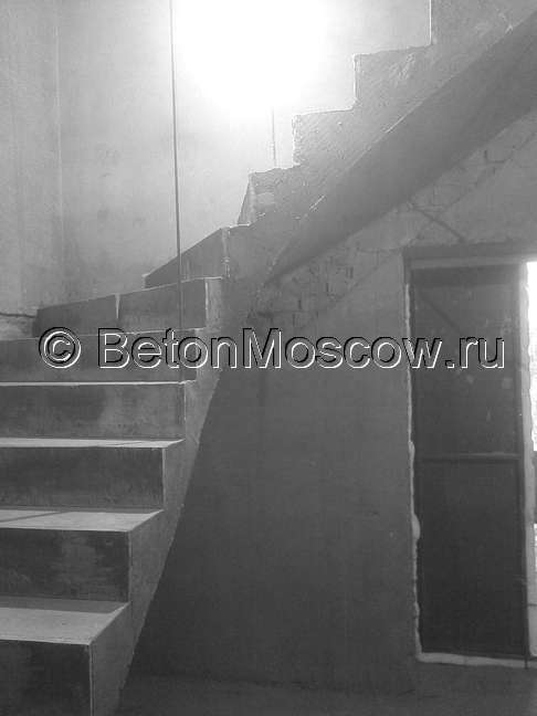 Бетонная лестница (Голицино). Фото 11