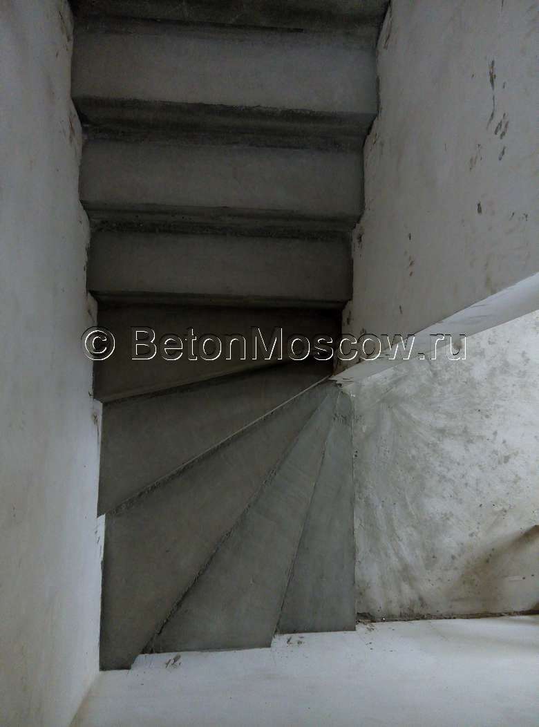 Бетонная лестница (Котельники). Фото 2