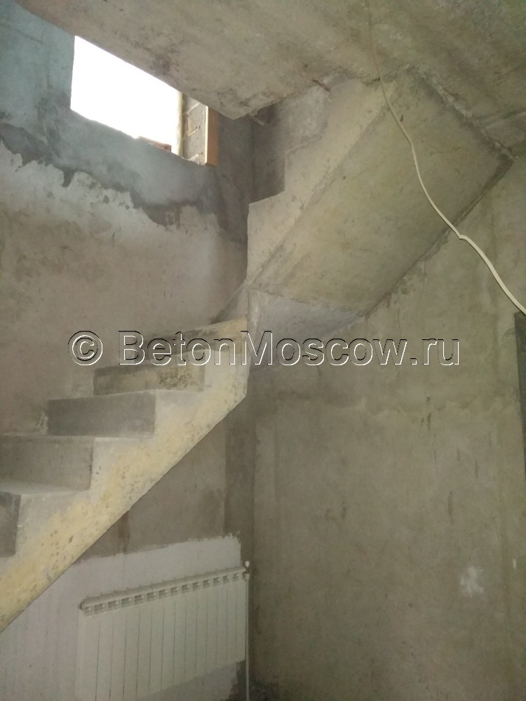 Бетонная монолитная лестница (Лешково ). Фото 8