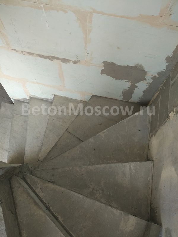 Бетонная монолитная лестница (Москва). Фото 5