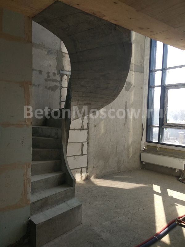 Бетонная монолитная лестница (Москва). Фото 8