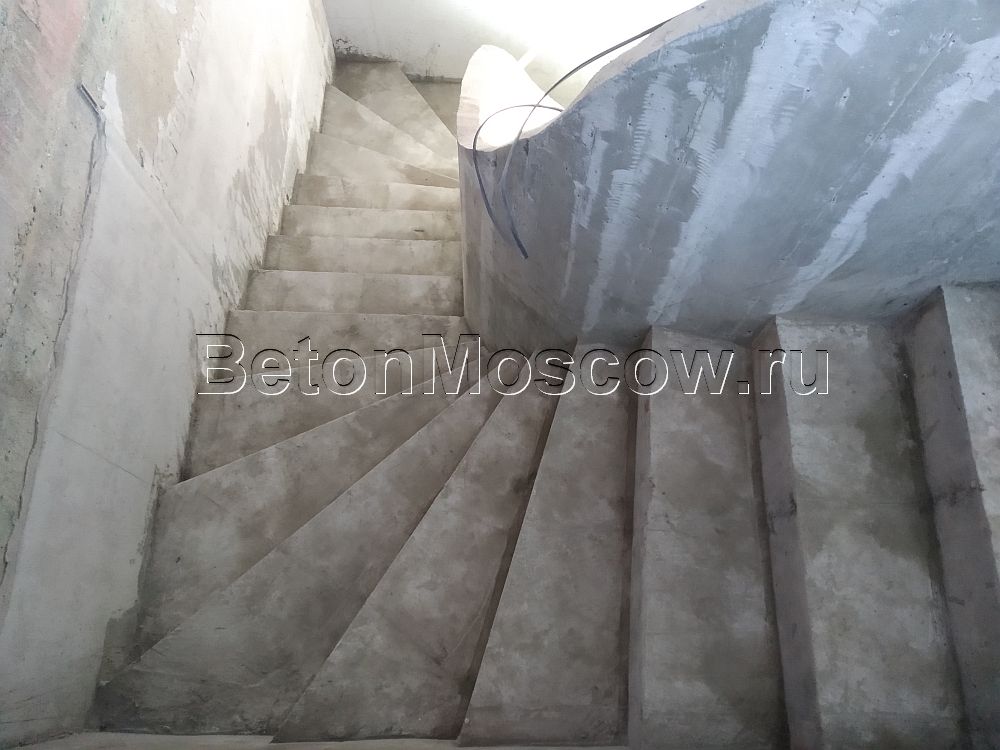 Бетонная лестница забежная (м. Ясенево). Фото 8