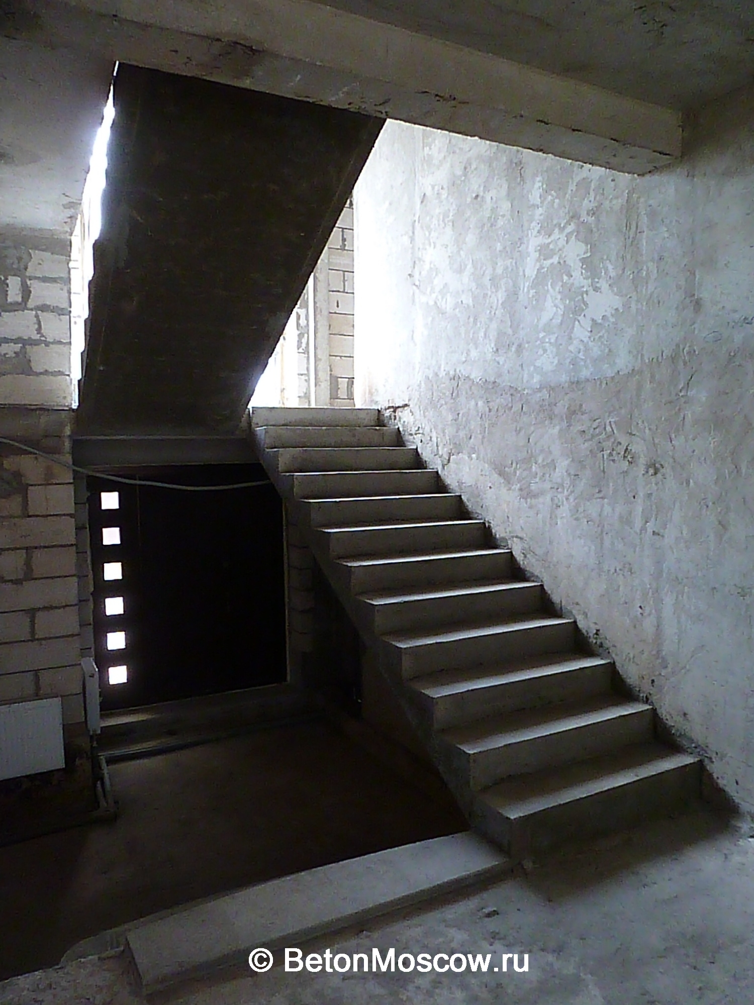 Лестница из бетона в посёлке ЖК Юрьев сад (3). Фото 4
