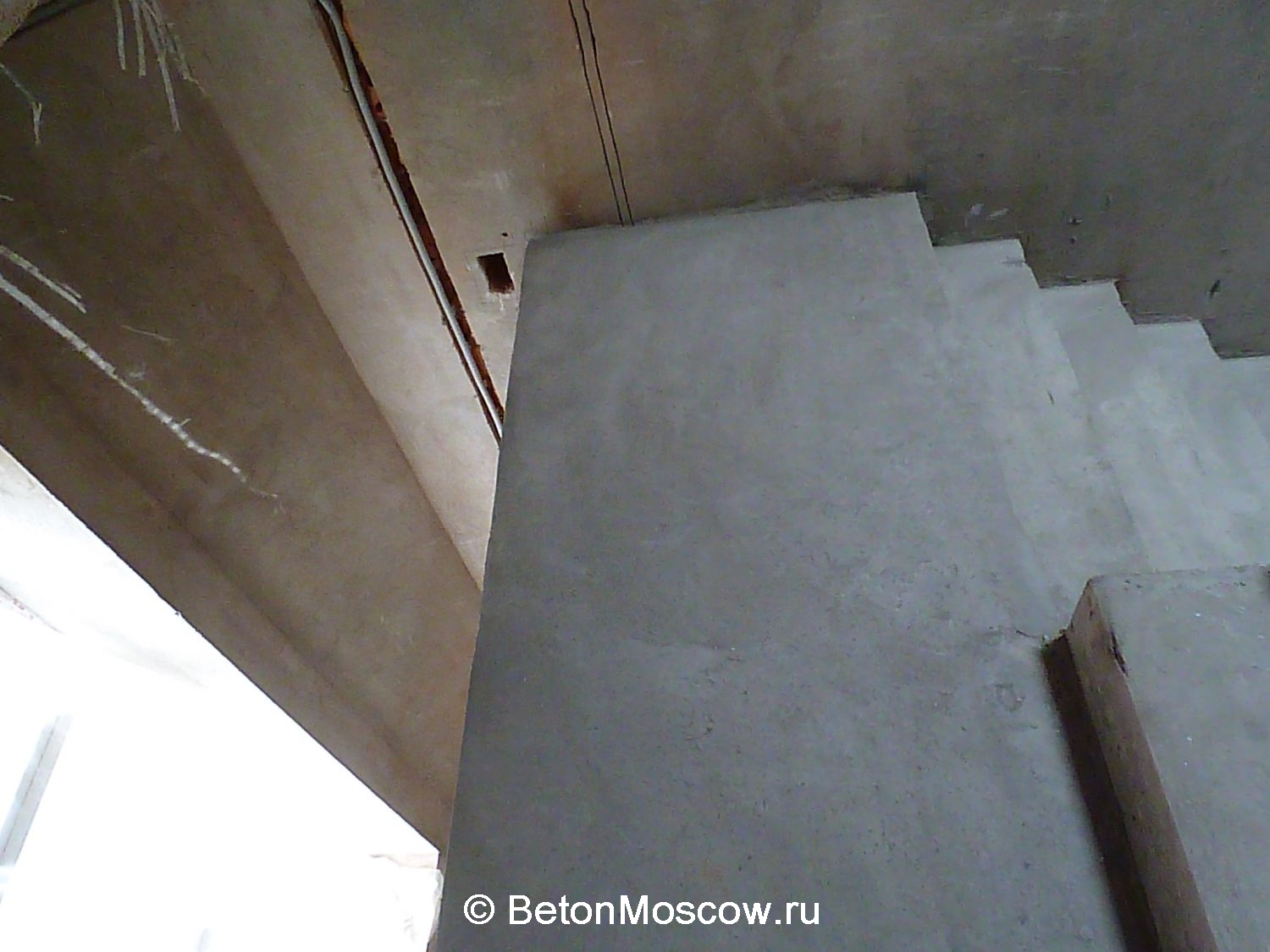 Лестница из бетона в посёлке Идиллия. Фото 5