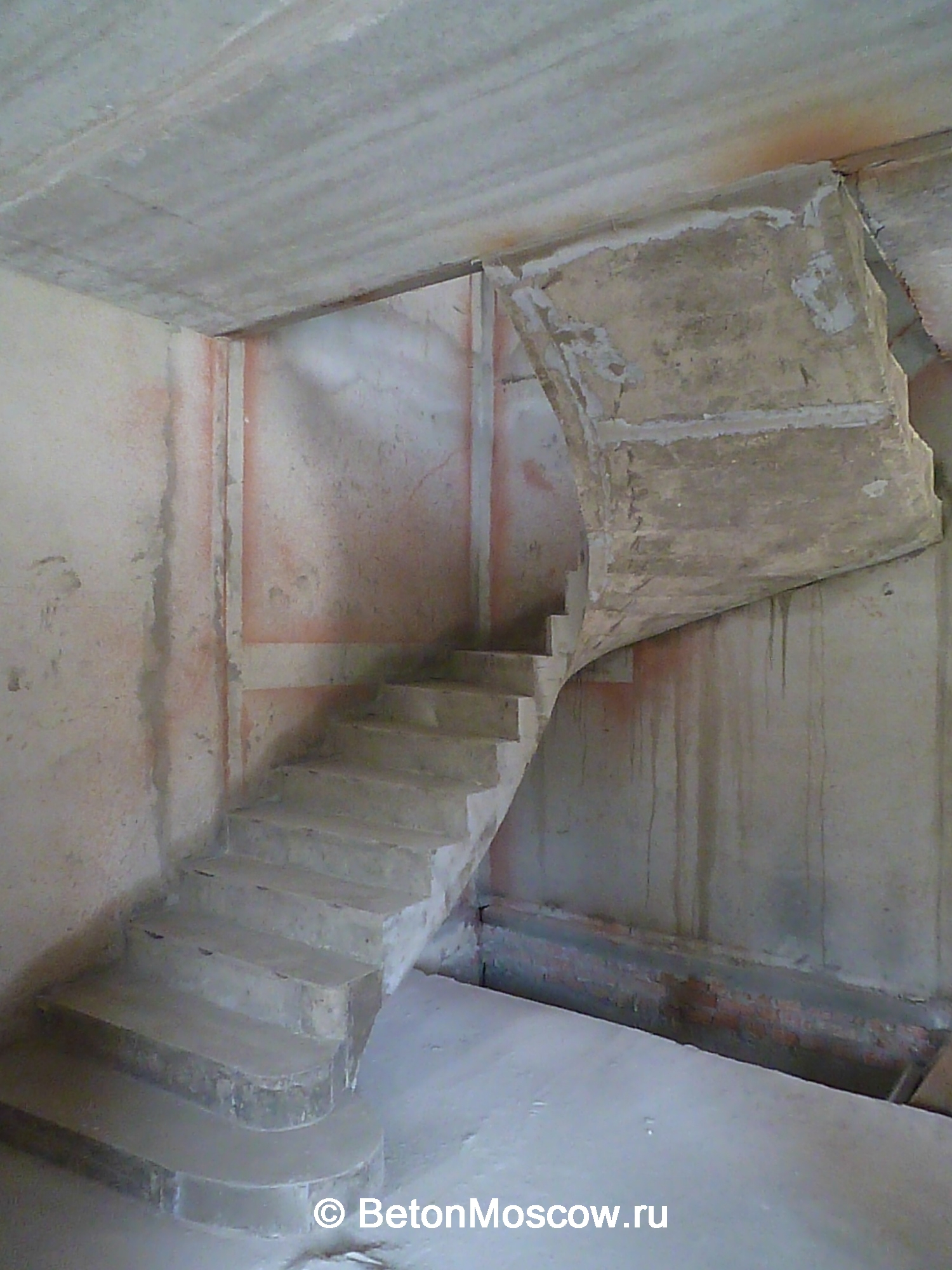 Лестница из бетона в посёлке ЖК Жемчужина Коренево. Фото 9