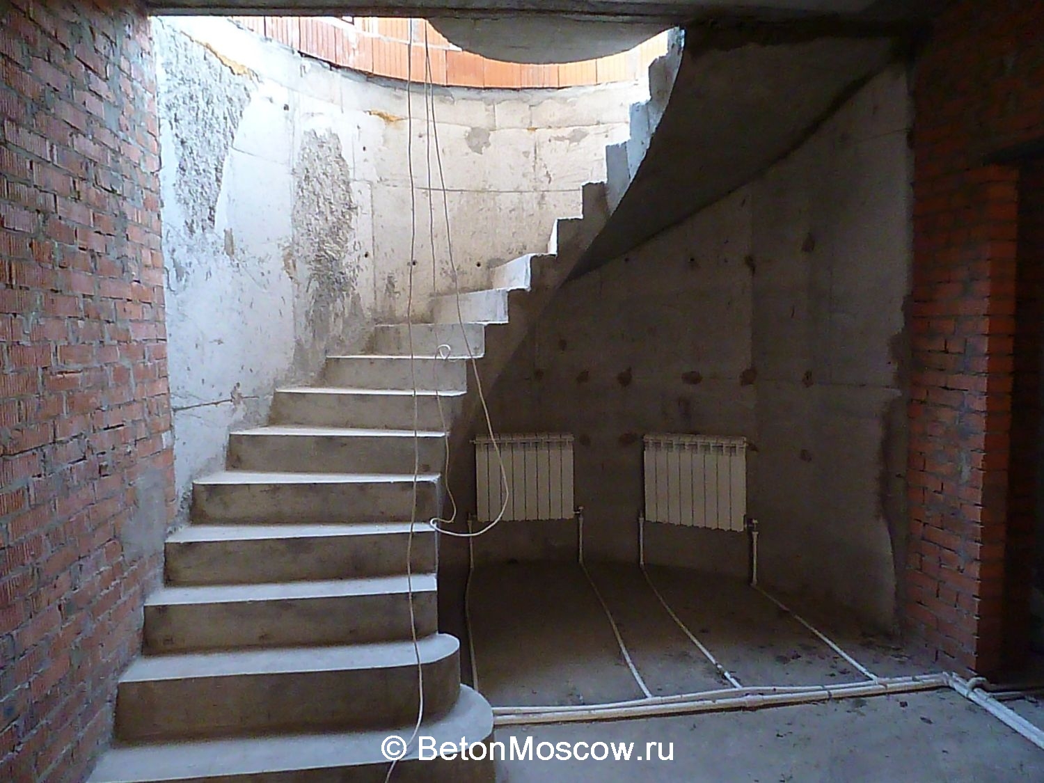 Лестница из бетона в городе Звенигород. Фото 15