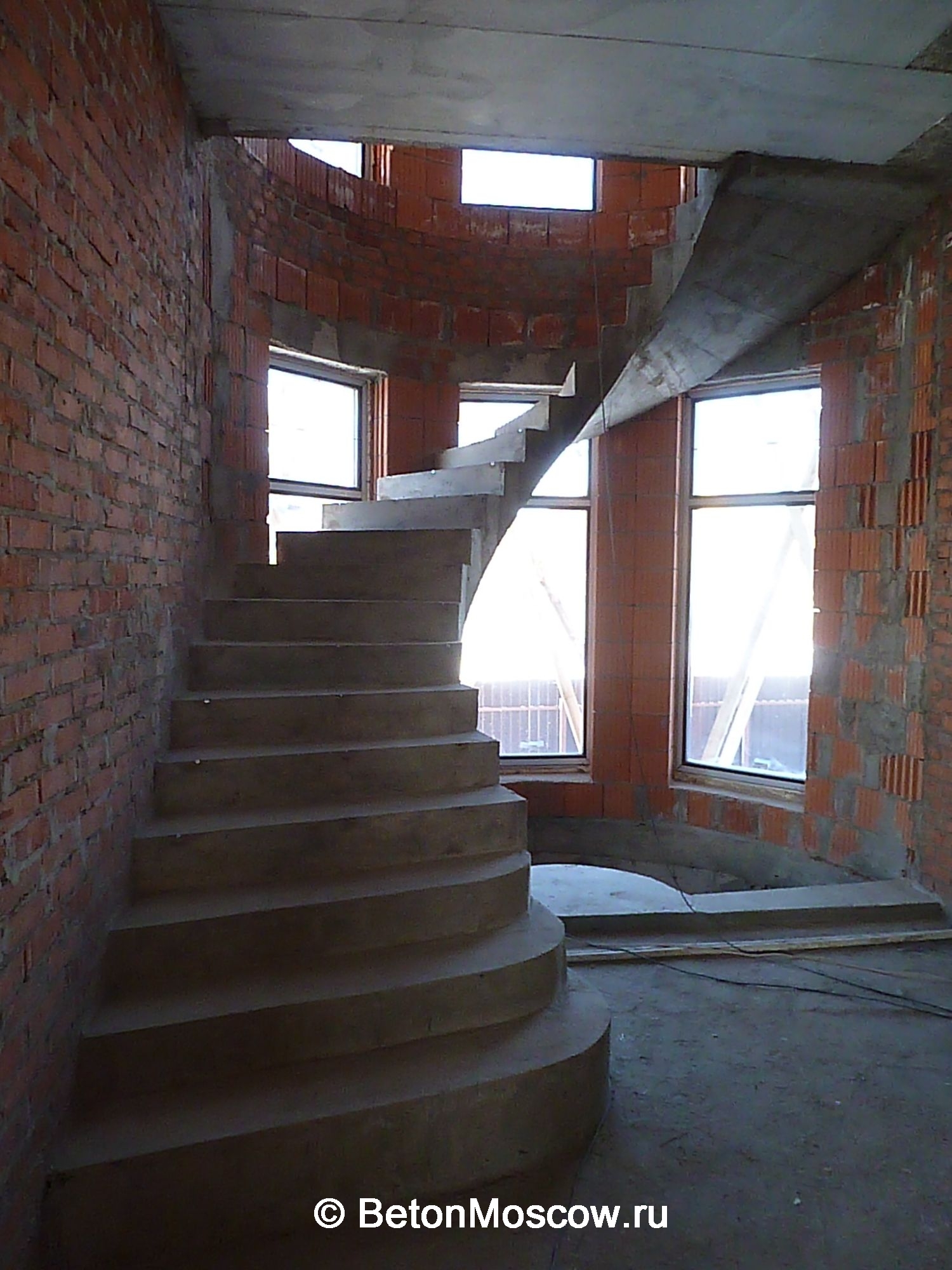 Лестница из бетона в городе Звенигород. Фото 5