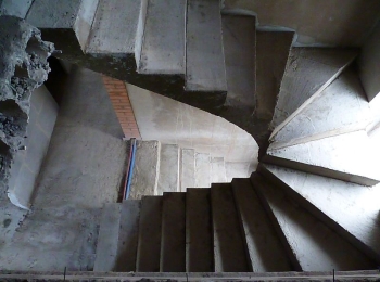 Лестница из бетона в коттеджном посёлке Артек(2)