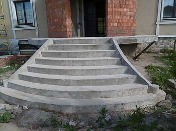 Бетонная лестница в Егорьевске