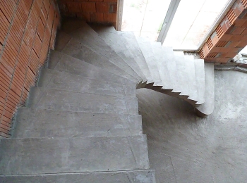 Лестница из бетона деревне Поповка(2)