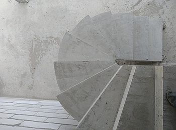 Бетоннная лестница КП Ренесанс